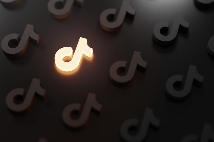 B2B social media trends: How to navigate the landscape this year. - AdobeStock 367990553 Editorial Use Only 730x486 1